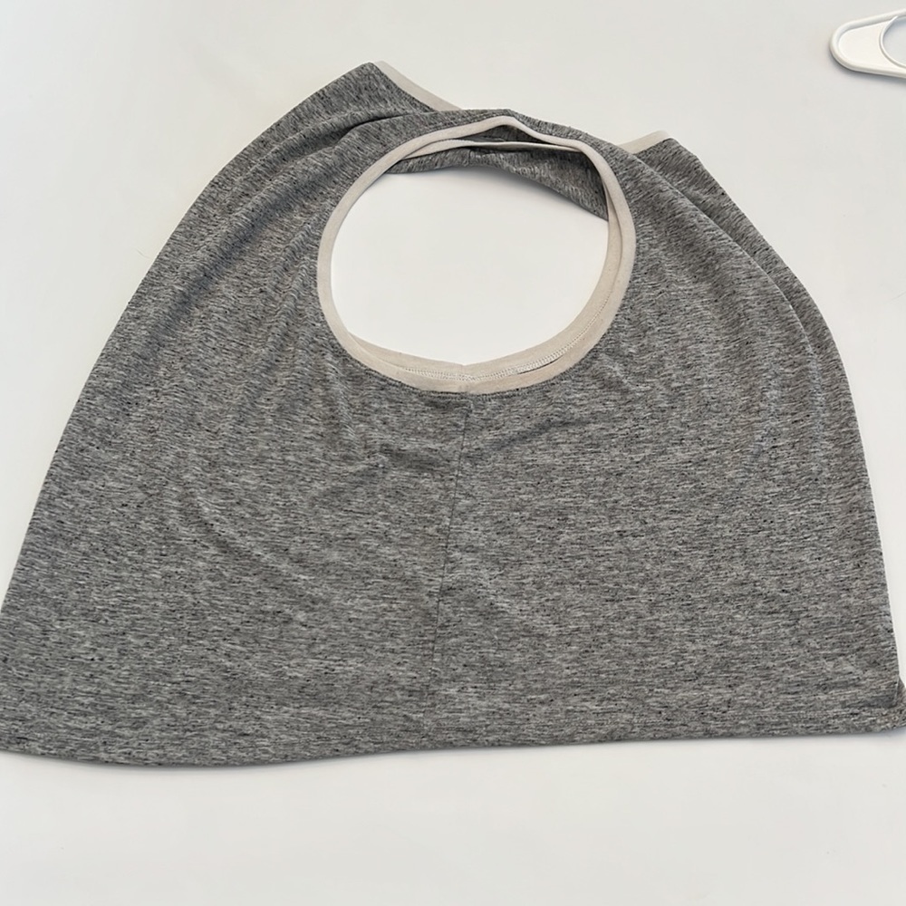 VICTORIA’S Secret Heather gray tank top with front pocket size M - Picture 13 of 16
